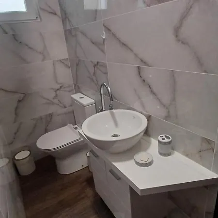 Neptun Apartment *
